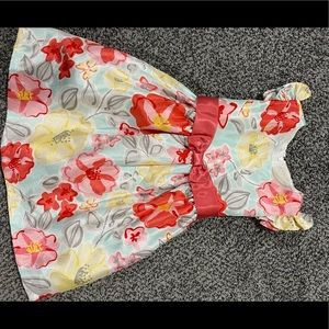 Spring dress little ruffle sleeve detail. Size 3T